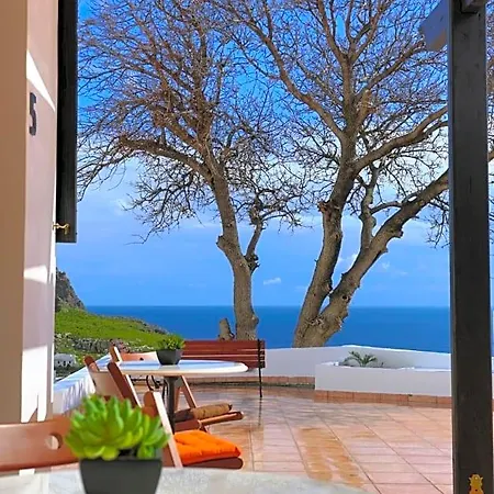 Little Sea View 3* Lindos (Rhodes)