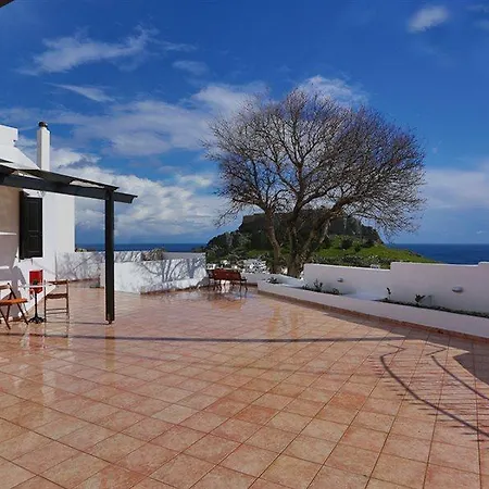 Little Sea View Apartman *
