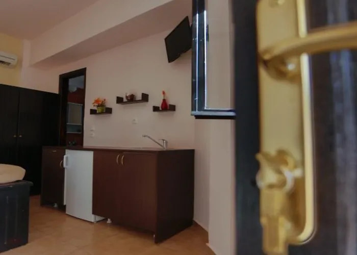 Hotel Little Sea View 3*